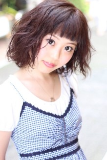 愛されショートバングボブ