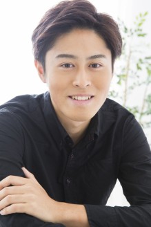 抜け感モテミディアムスタイル