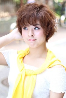 ふんわりマニッシュショート